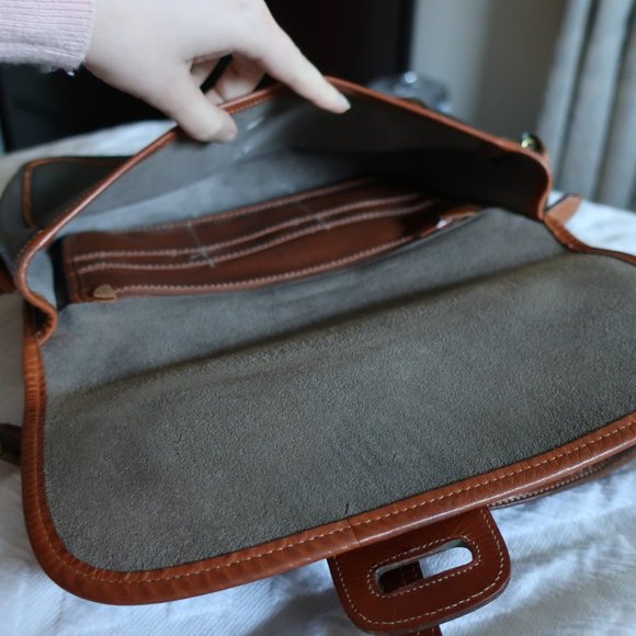 Vintage Dooney & Bourke Equestrian Crossbody - Picture 5 of 9